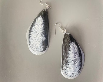 Seashell Earrings Custom Hand Painted Shell Earrings Handmade Jewelry Silver, Intricate Feather Design Jewelry Women Eye Catching Accessory