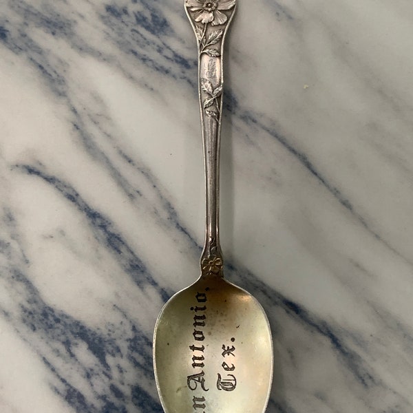 Paye & Baker Commemorative/Monogrammed Sterling Sugar Spoon - San Antonio Texas