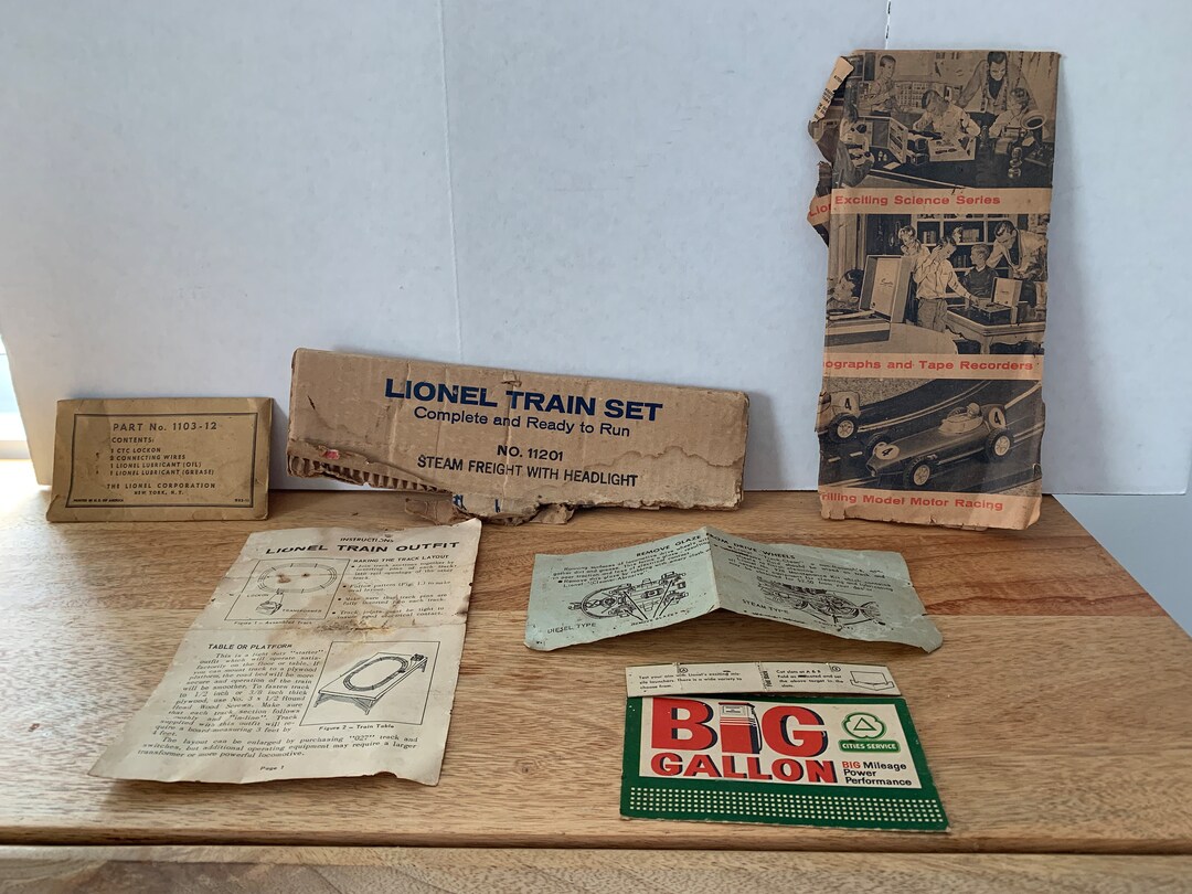 Early 1960s Lionel Train Set Number 11201 Etsy