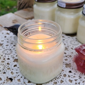 Natural Soy Wax Candle in a Mason Jar - Choose Your Scent - Handmade in the PNW - 8 oz Mason Jar candle - Antique Bronze, Pewter or Gold Lid