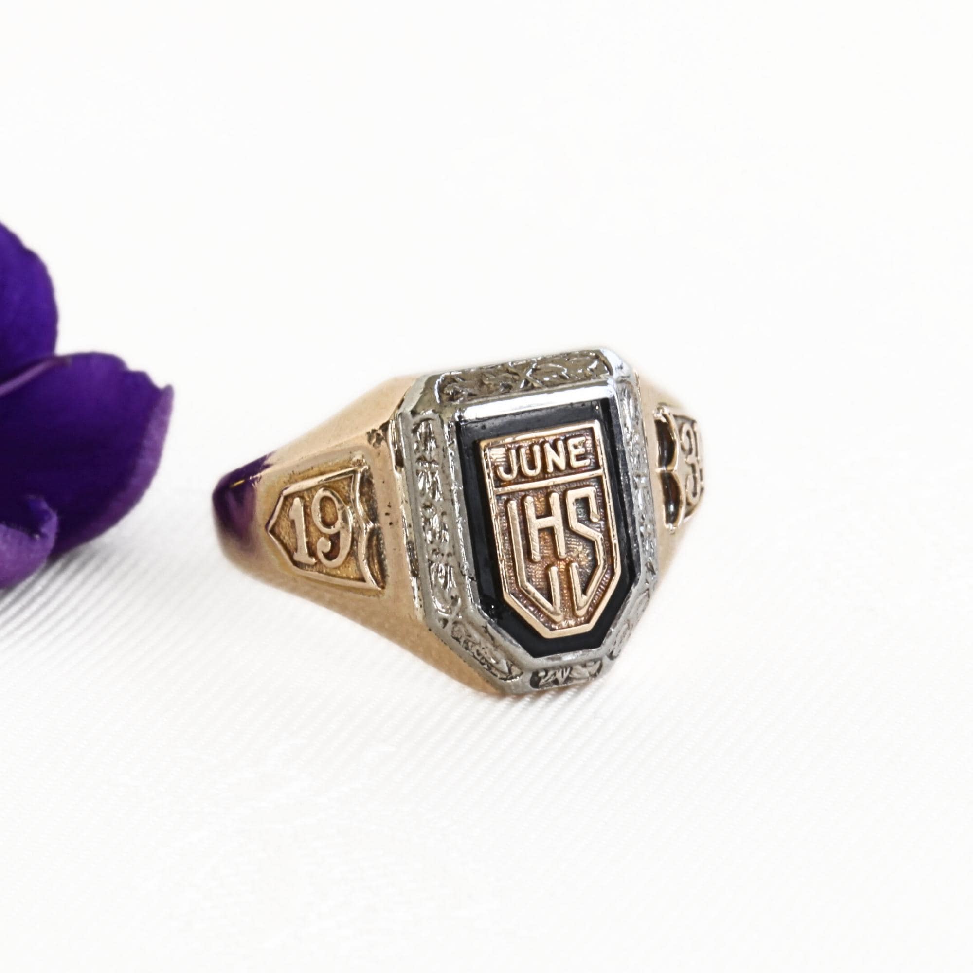 Vintage 10K Gold 1934 Class Ring, Engraved, Lincoln High School