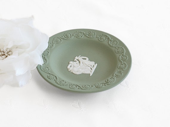 Vintage Green Wedgwood Jasperware Trinket Ring Di… - image 6