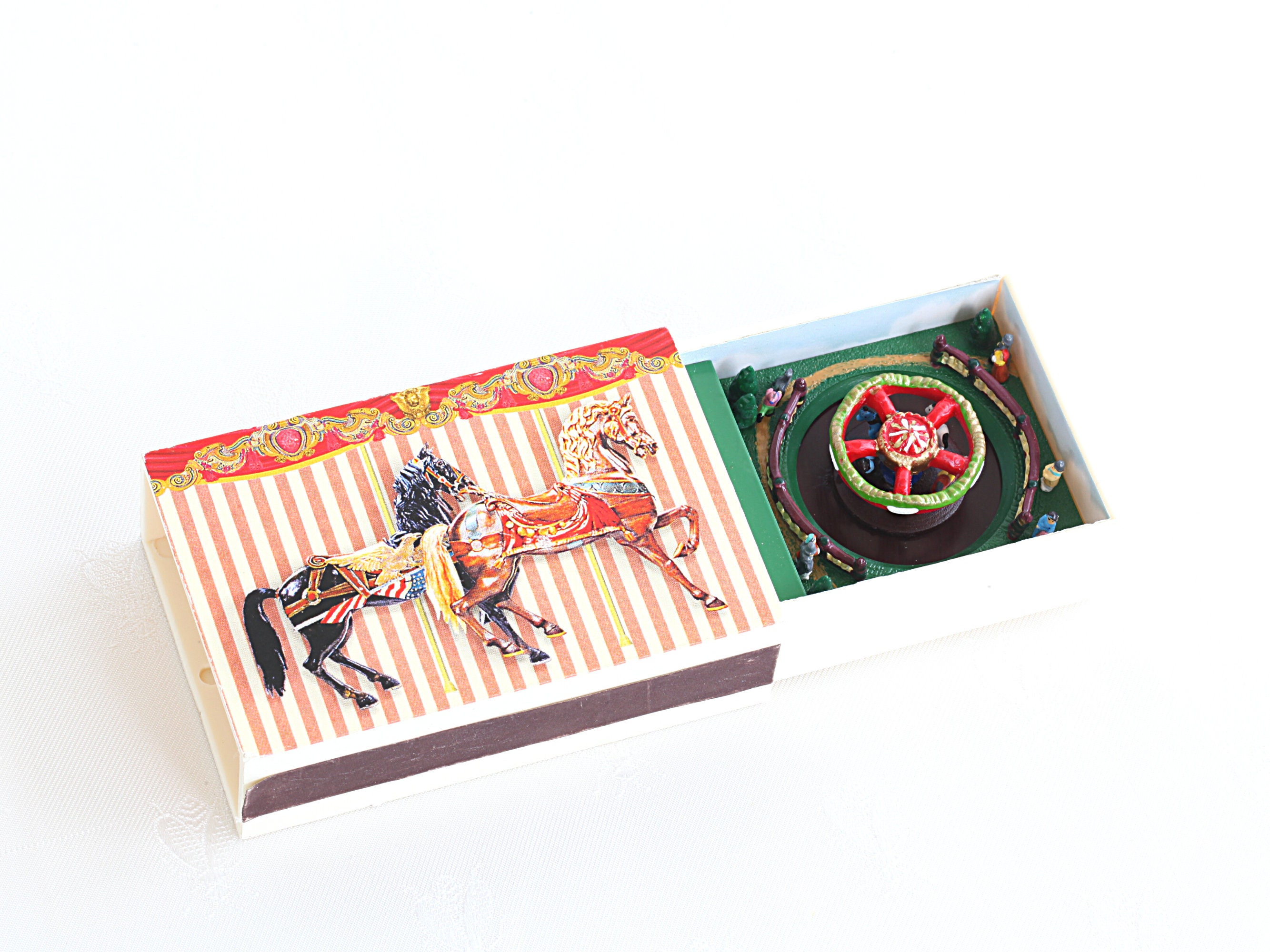 Music box matchbox top