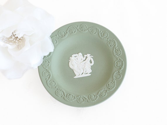 Vintage Green Wedgwood Jasperware Trinket Ring Di… - image 9