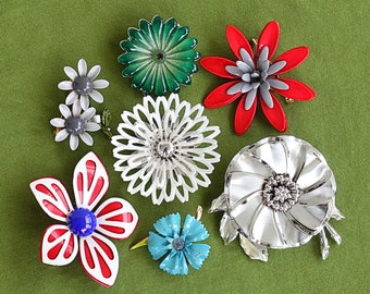 Vintage 60s Retro Colorful Flower Brooches Pins, Sold Individually