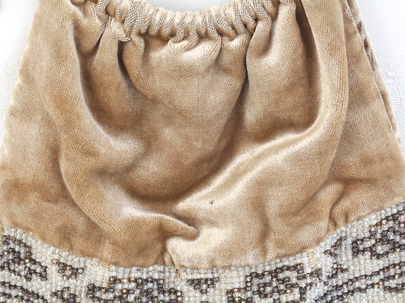 Antique ArtDeco Beaded Velvet Fringe Bag Reticule - image 7
