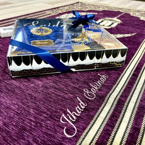 Personalized Prayer rug, Eid Favors, Sejadah, Islamic Gifts, rug for men, rug for women, Ramadan Gift, Gift for Muslim Friend, Prayer Mat image 2