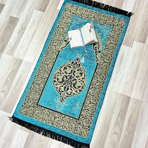 Custom Prayer mat for Eid, Ramadan Gifts, Umrah Favors, Hajj gifts, Muslim Wedding Gift, Islamic Birthday, Baby Shower Gift, Bridal Shower