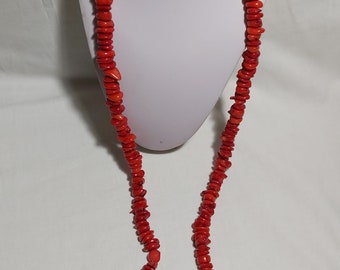 Used red coral chips beaded necklace L95cm Weight 251g