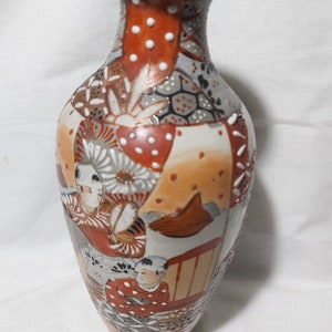 Antique Meiji period Japan Hand Painted Kutani Satsuma Vase People Scenes H25cm