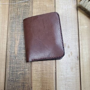 Handgefertigte Leder Geldbörse - Premium Qualität, elegantes Design- Bi-Fold