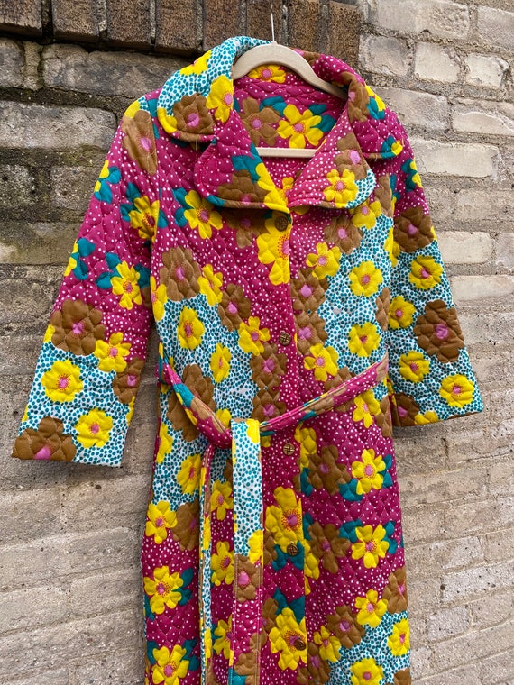 Floral 1960s/70s Vintage Quilted Maxi Robe - image 6