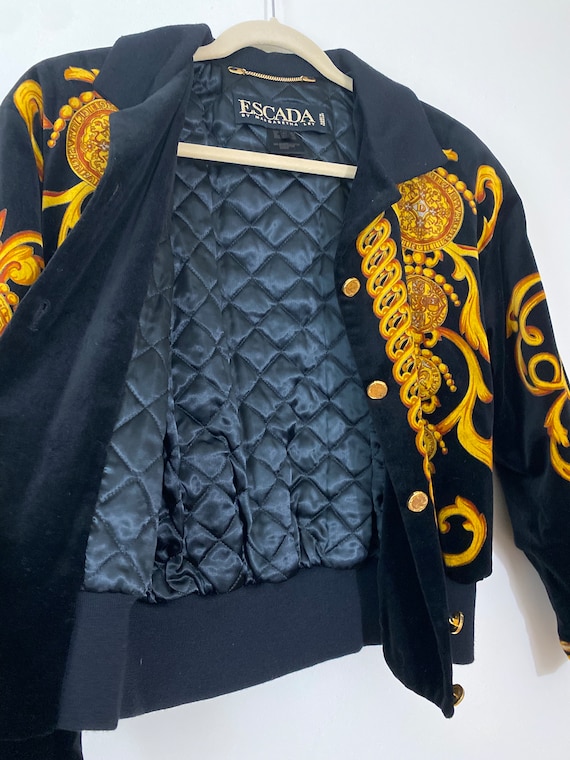 1980s Escada Coin Brocade and Scrollwork Velvet B… - image 10