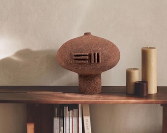 Handgemachte strukturierte Keramikvase: Wabi Sabi Japandi Minimalist Dekor