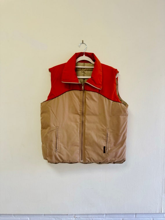 1970s Mens Puffer Vest/ Large