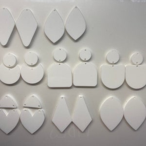 HGYCPP 168 Pcs Diy Earring Making Kit Including Acrylic Transparent  Teardrop Earrings Pendant Acrylic Earrings Blank Earrings 