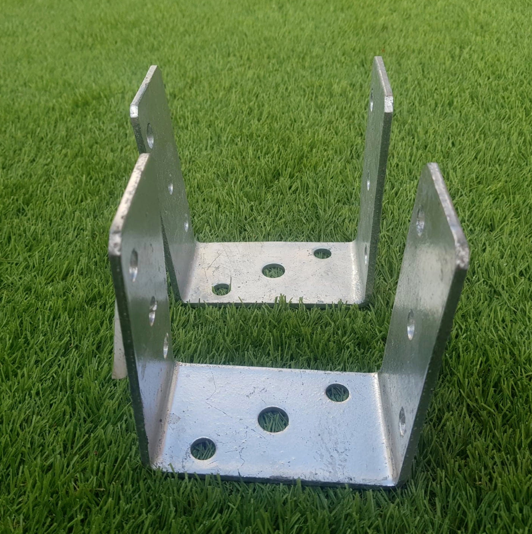 Heavy Duty Hot Dipped Galvanised U Shape Pergola Bolt Down Post Support ...