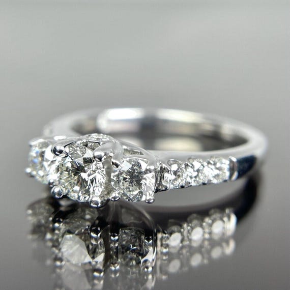 14k White Gold Leo Stone Diamond Ring THE LEO 14k Diamond