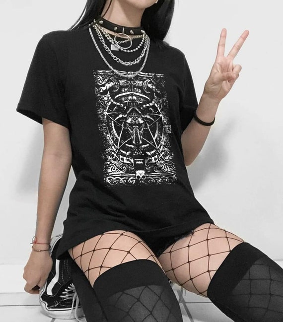 Occult Baphomet Shirt, Goth Shirt, Alternative Clothing, Aesthetic Shirt,  Gothic Shirt, Grunge Shirt, Alt Girl, Witchy Clothing, Pagan Tee. 