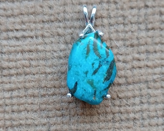 Pingente Bela Adormecida Turquesa - 12X20MM