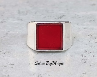 Anillo de sello con piedra preciosa cuadrada de granate rojo, plata de ley, minimalista, para hombre, joyería con estilo geométrico.