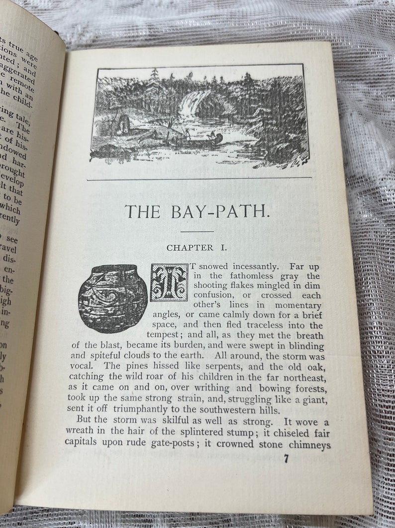 1899 The Bay Path JG Holland | Antique Historical Novel | Colonial New England Book | Maroon Gold Gilt Book bild 4