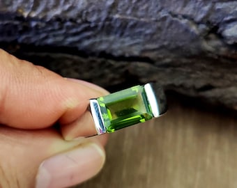 Peridot Ring, 925 Solid Sterling Silver Ring, 22k Gold Fill, Signet Ring, Gemstone Ring, Gift for mom, Birthstone ring