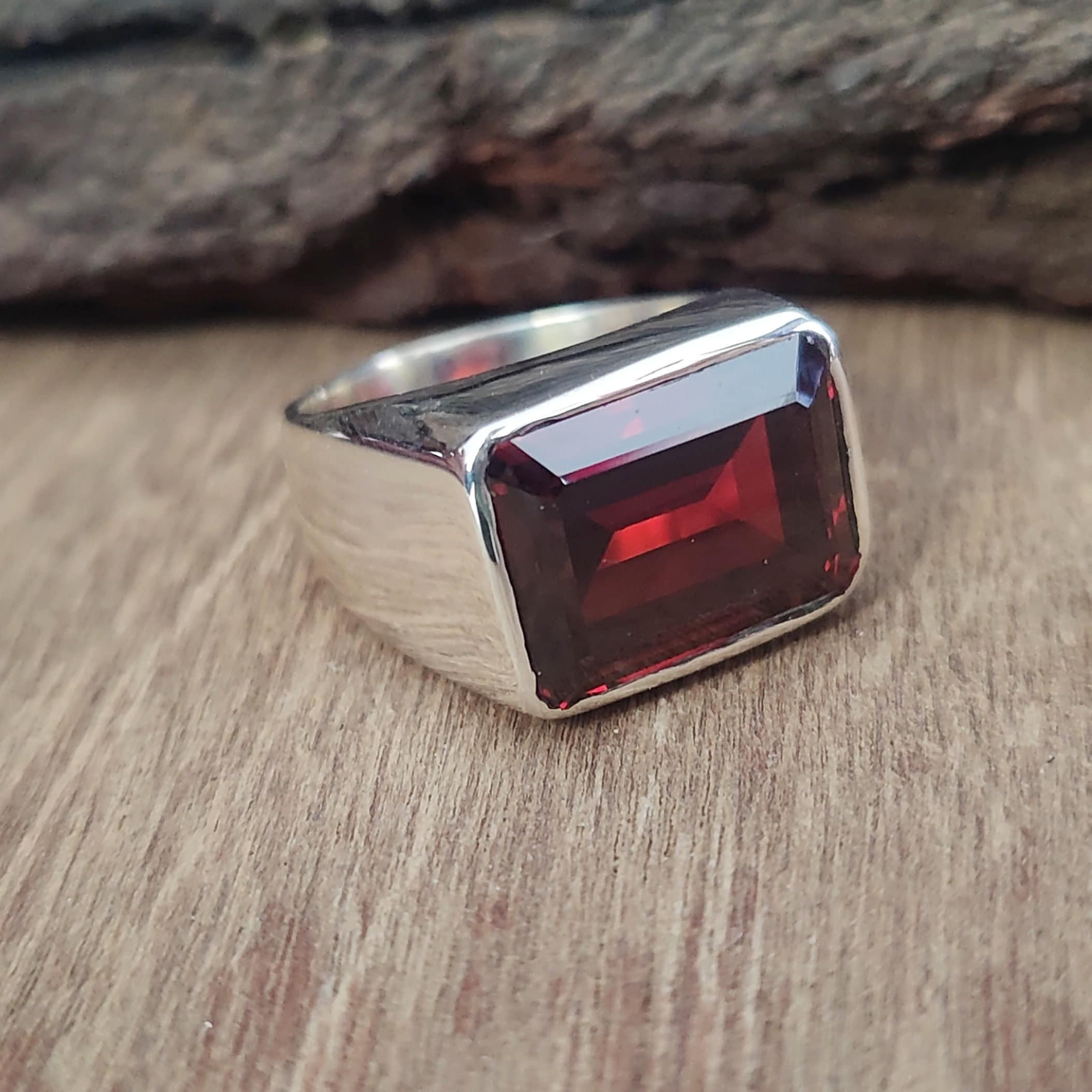 レッドストーンゴールドリング - Etsy 日本