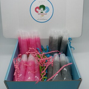 Lipgloss, lipgloss bundles, lipgloss tubes, lipgloss kit, lipgloss base, wholesale lipgloss, wholesale lipgloss private label