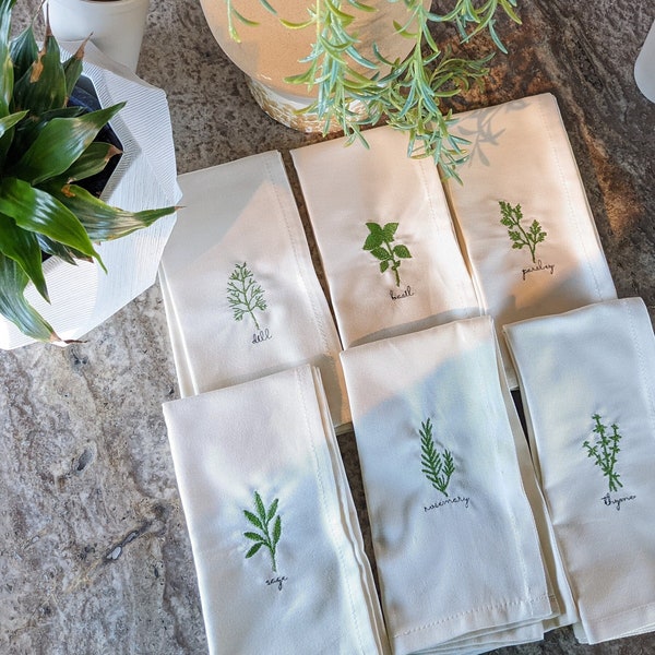 Embroidered Herb Cloth Napkins Set, Custom Botanical Embroidery, Embroidered Napkins, Housewarming Gift, Table Setting Decor, Wedding, Party