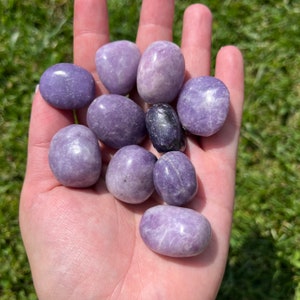 Lepidolite tumbles | medium purple lepidolite tumble stone | purple crystals | purple stone | lepidolite