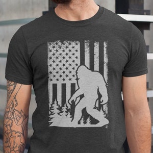 Bigfoot American Flag Shirt, Gorilla Dad Tshirt, 4th Of July Dad Shirt, Patriotic Dad Tshirt, Bigfoot USA Flag Dad Shirt, Gorilla USA Tee
