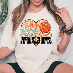 Leopard Basketball Mom Shirt: Sport Mother&#39;s Day Tee