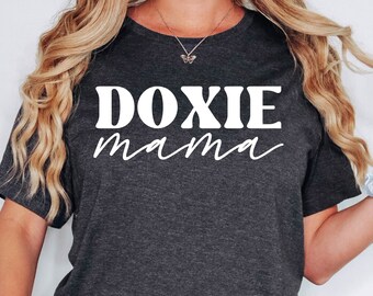 Doxie Mama Shirt: Dachshund Dog Lover T-Shirt