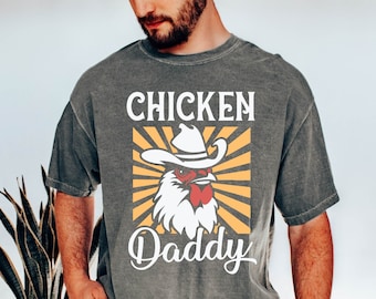 Chicken Daddy T-Shirt: Retro Chicken Lover Gift Tee