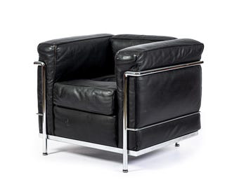 Authentic Cassina LC2 Black Leather Petit Lounge Chair by Le Corbusier, 4x Avail