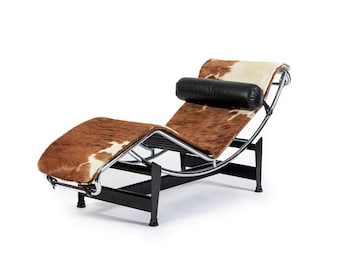 Vintage Cassina LC4 Cowhide Leather Chaise Lounge Chair by Le Corbusier 1960s