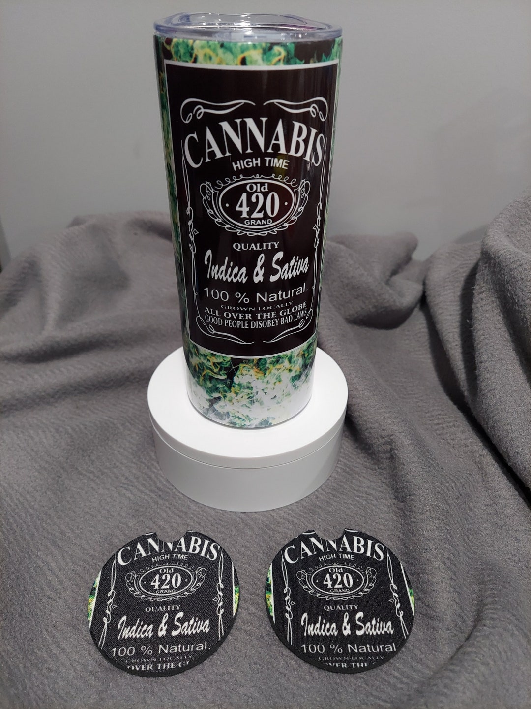 DestinationVinyl Sottobicchiere Divertente Cannabis – 9.5x9.5 Cm, Retro In Sughero, Finitura Lucida, Tema Marijuana Erba Joker, Regalo Originale