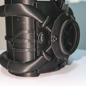 Unpainted Omnitrix Ben 10 cosplay accessory detailed TV show prop for easy costume