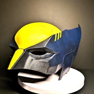 Bare print wolverine helmet with free shipping cosplay and display  costume piece for display and wearing. pla / petg available