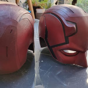 Daredevil helmet mask free shipping  devil of hell's kitchen cosplay cowl netflix series design adult size 24" wearable display piece