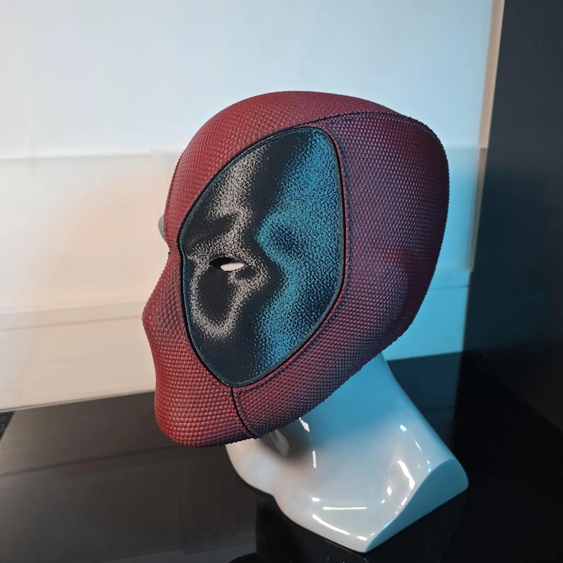 Casco de cosplay de Deadpool - Casco de disfraz premium con textura de cuero - Ojos blancos - Accesorio de superhéroe portátil - Máscara de Deadpool imagen 10
