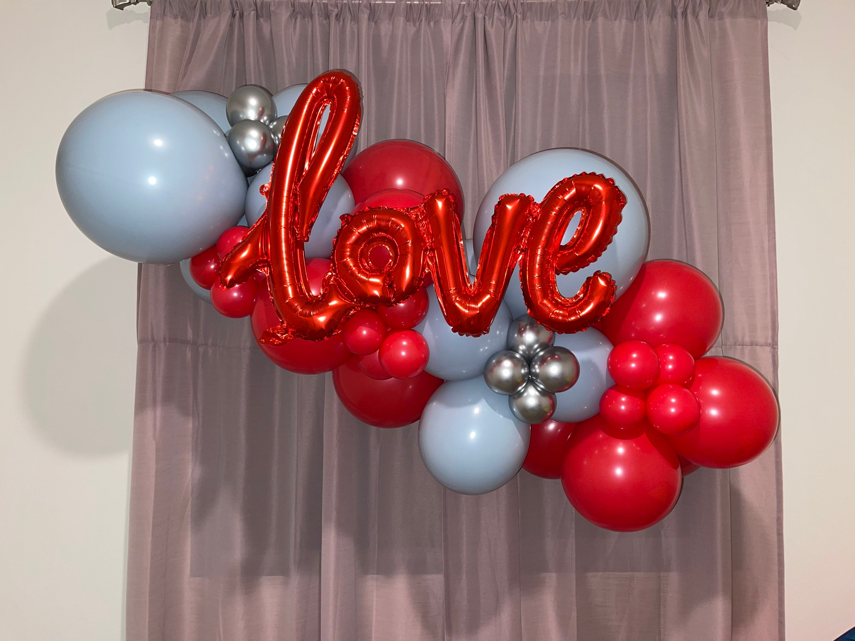 Valentines Balloon Garland/ Love Balloons/ Red Balloons/ Balloon Arch Kit/ DIY Balloon Garland/ DIY Balloon Arch/ Free Shipping/ Balloons