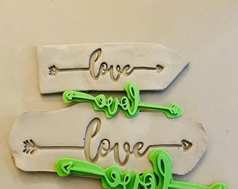 Love arrow two sizes| Pottery stamp | Art. 4-03-08/12