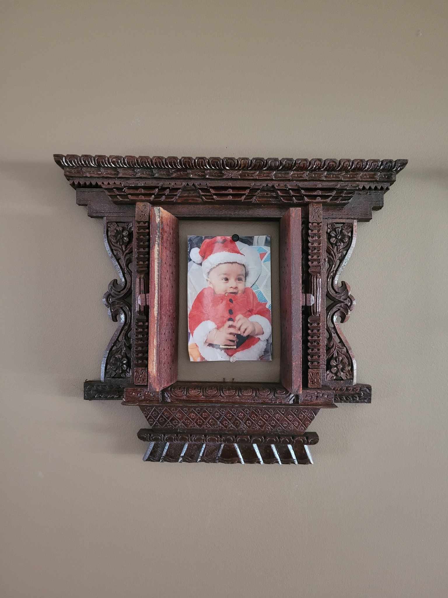 Handmade Wooden Window// Nepali Traditional Wooden Ankhi Jhyal//wooden
