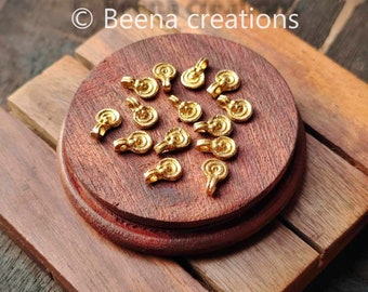 Beautiful Small round Brass charms, Brass charms, Raw Charms, Silverfilled charms, Z36, Charms for macrame and jewelry making, 10*7mm