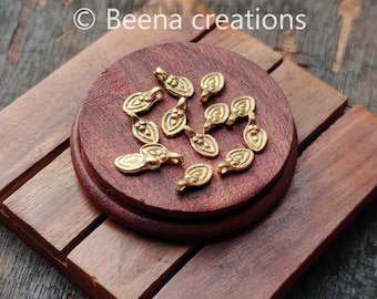 Beautiful Brass charms, Brass charms, Raw Charms, Silverfilled charms, Charms for macrame and jewelry making, 15*10mm, Z45