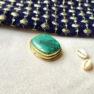 Beautiful Malachite Grooved stones, Brass Frame Grooved Stone, Natural Stone, Grooved stone for Jewelry and Macrame making. GV74.1