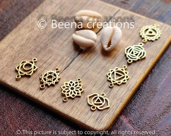 7 Amuletos de Chakra, Colgantes de Chakras, Amuletos Boho, Amuletos de latón, Conjunto de 7 chakras, amuletos para joyería y fabricación de macramé