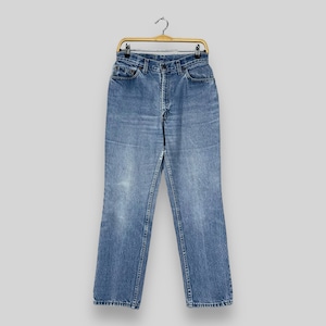 Size 28 Vintage Distressed Ripped Levis 505 High Waisted Medium Wash Jeans Levis 80s Made In Usa Zipper Fly Classic Boyfriend Jeans W28 L28